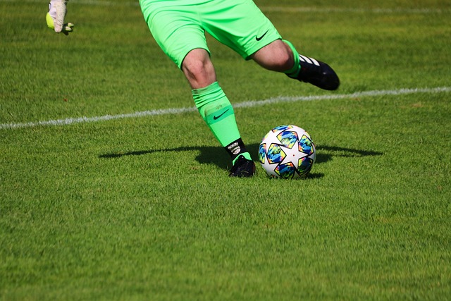 不仅仅是对 不仅仅是对